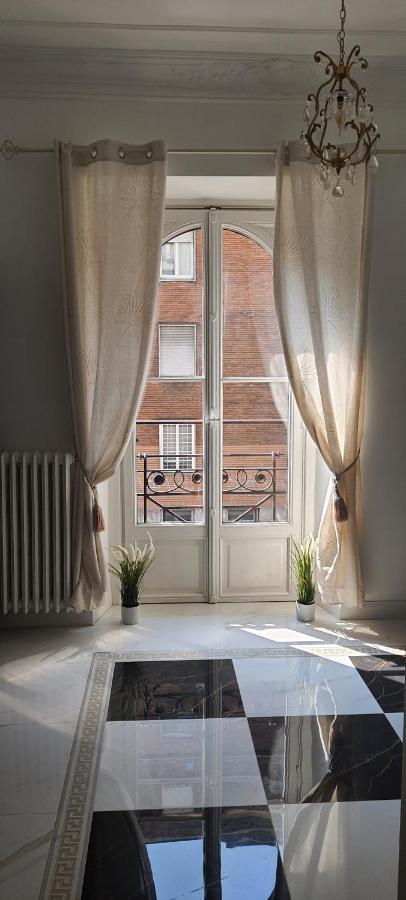 Apartmán Elegante Monolocale - Macchi 1920 Milán Exteriér fotografie